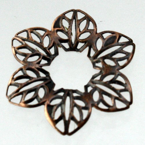 20 pcs of Antiqued Copper finished 6 Leaf Flower filigree focal L:ink - 23mm