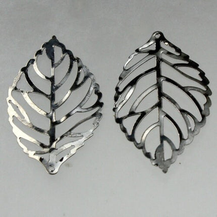 Holiday Sale 20 pcs of Gunmetal Finished Leaf Dangle Pendant Drop -  44x26mm