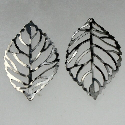 Holiday Sale 20 pcs of Gunmetal Finished Leaf Dangle Pendant Drop -  44x26mm