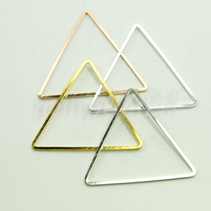 20mm Triangle Link Brass Connectors Closed Loop Jump Rings - 20mm x 1.0mm thickness