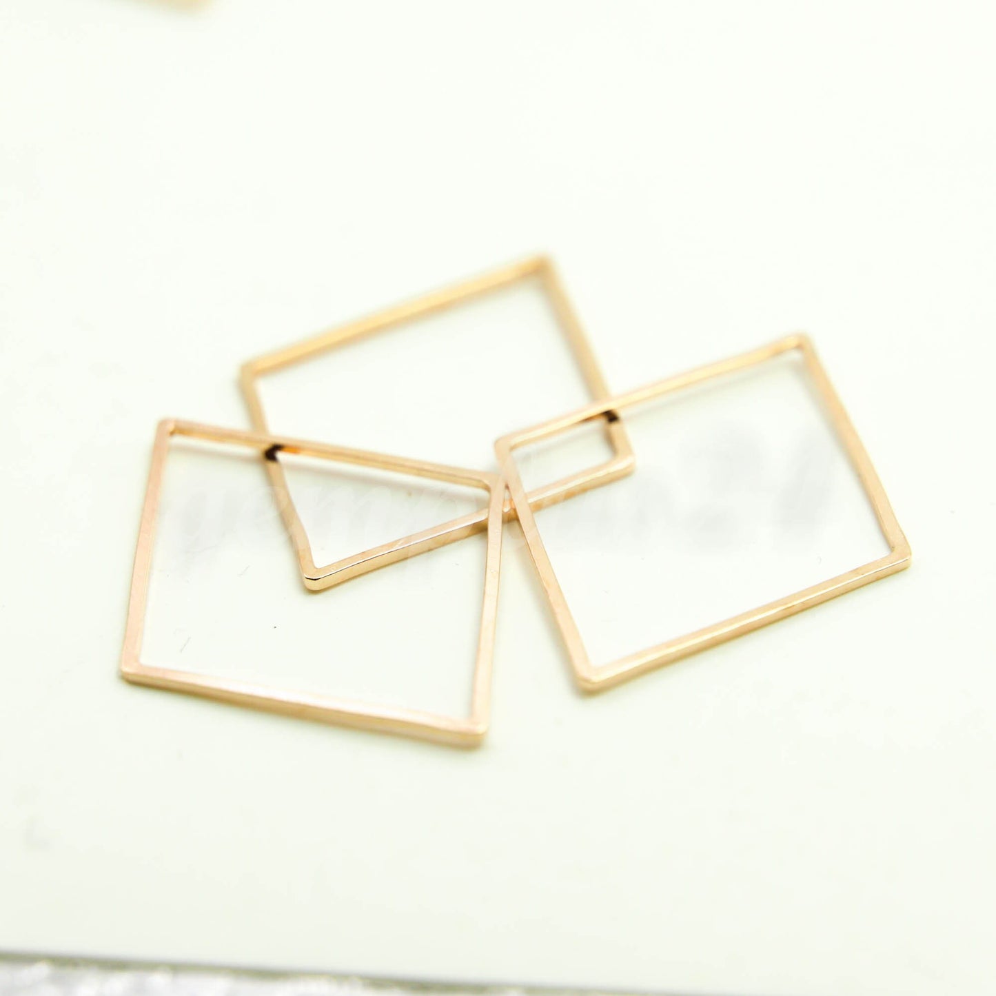 30x40mm Diamond - Gold/Silver/Champagne/Rhodium - 5/10/25/50/100 Pcs - Diamond Link Brass Connector Closed Loop Jump Rings - 30x40mm x 0.8mm