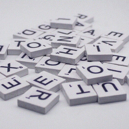 100 Pcs Wooden Scramble Scrabble Letters Tiles - COLOR Scrabble Tile - 18mm x 20mm - Complete 100 Pcs Set - Wedding Scrapbook