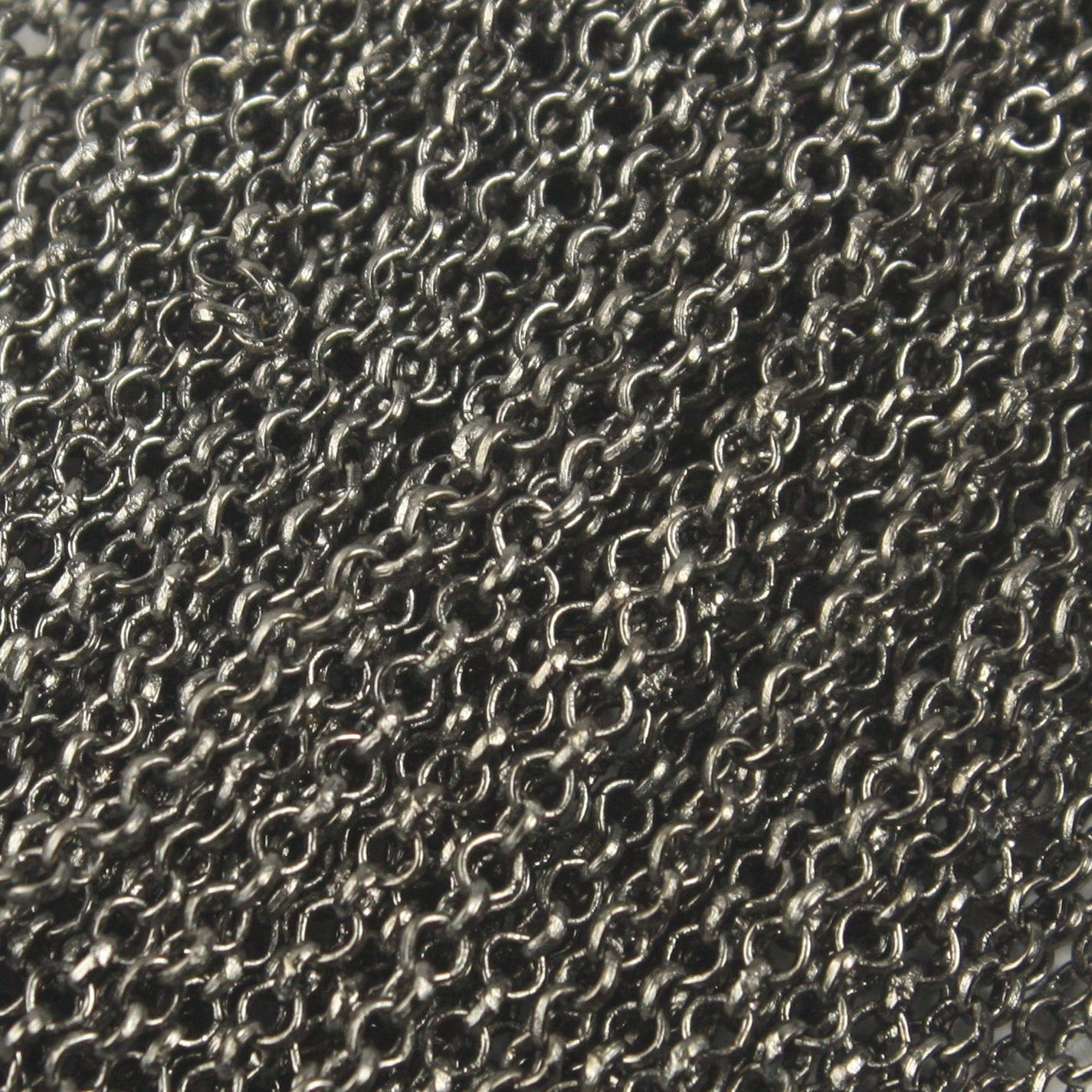 Gunmetal ROLO Chain bulk, 100 ft of SOLDERED Rolo Chain - 2.0mm 2mm Soldered Links -  Wholesale Bulk - 20BL