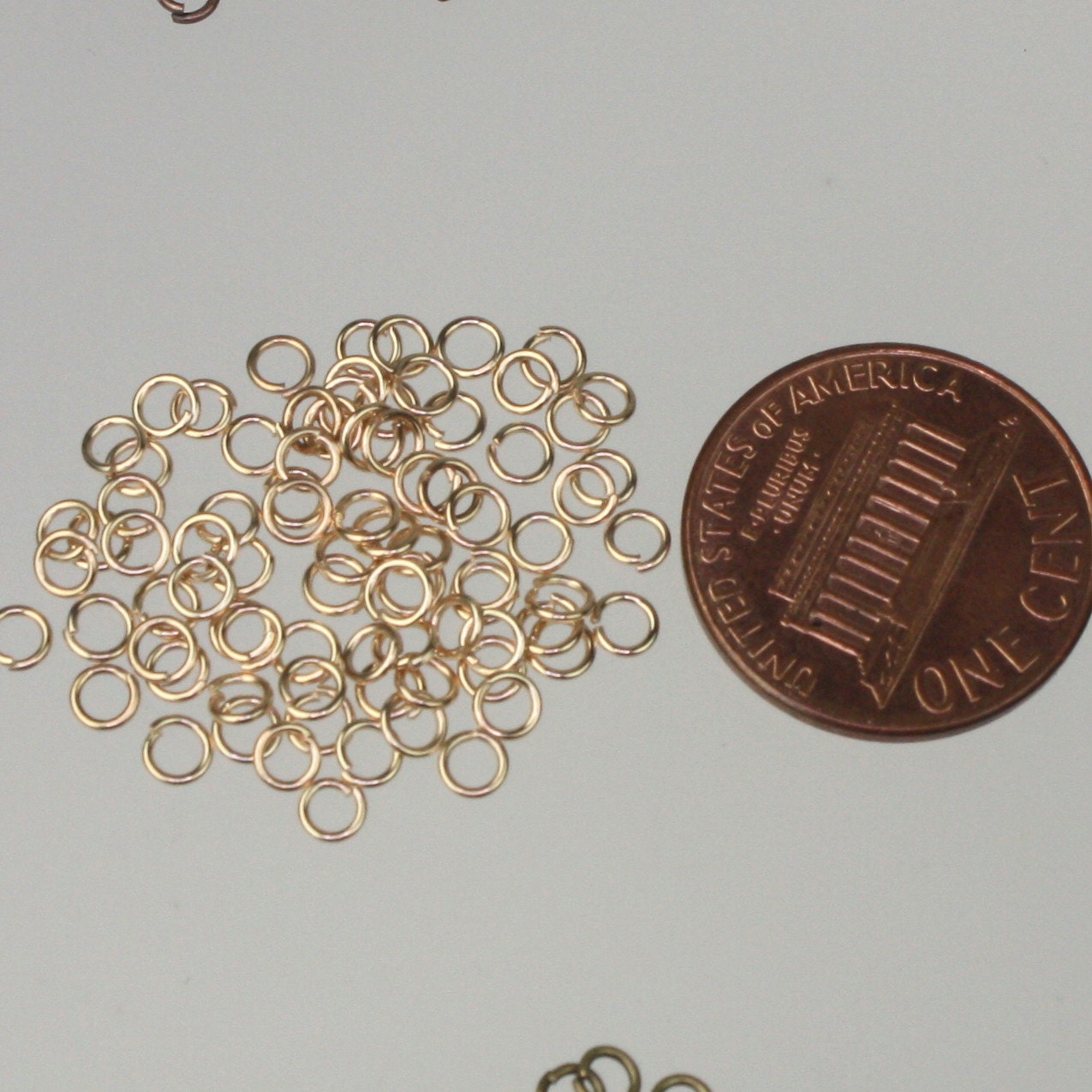 3mm Jump Rings, 200 Pinky Champagne Gold Plated Jump Rings Jumprings Open 3x0.5mm 24 Gauge 24G Link Connector Open Jump Rings 5x3mm