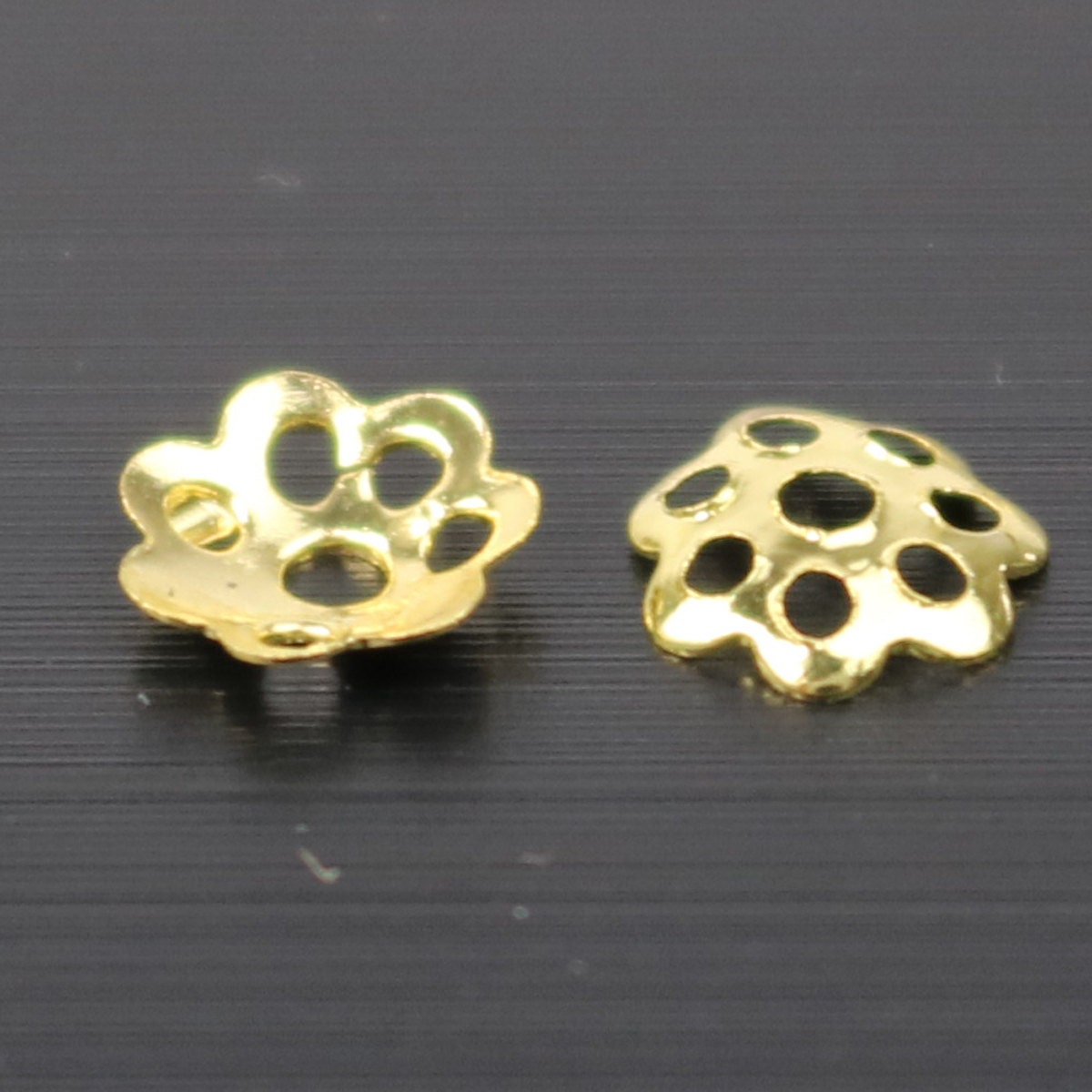 300 pcs Gold Plated Bead Caps - 6mm