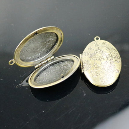 1/5 pcs Locket Antique Brass BIG Flower Oval Locket Charm Pendant photo locket - 28x42mm 10mm thickness AE017
