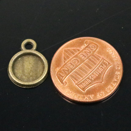 Pendant BEZELS with GLASS Magnifying Domes Cabochon - 5 sets 10 pcs  - 8mm 5/16 inch Antique Brass Bezel and Circle Domed Glass Cabochon